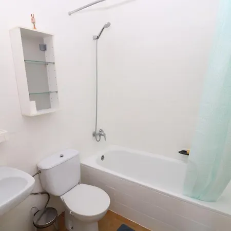 Puigrom 39b - Estudio Con Piscina Comunitaria * Rosas
